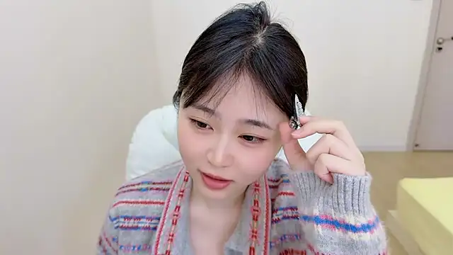 Onefiona online show from April 14, 7:02 am