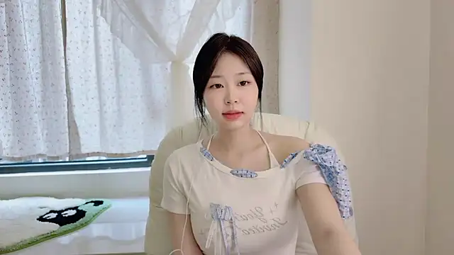 Onefiona online show from July 22, 6:26 am