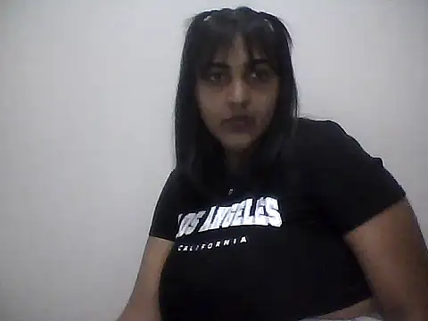 IndianBearxx online show from March 14, 8:48 pm