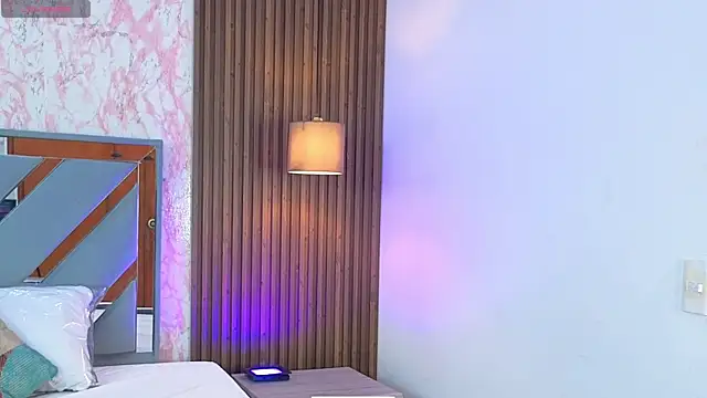 Connyy 21 online show from February 20, 7:05 pm