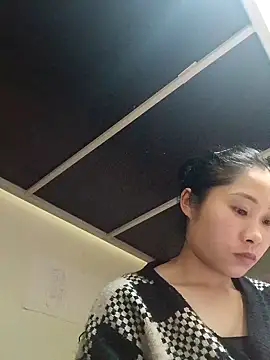 Snapshot of aaa_sexy_aaa chatting on February 16, 10:14 am aaa sexy aaa online show from February 16, 10:14 am