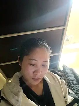 Snapshot of aaa_sexy_aaa chatting on February 18, 10:44 am aaa sexy aaa online show from February 18, 10:44 am