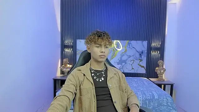 Anyelo Twink online show from March 20, 4:13 am