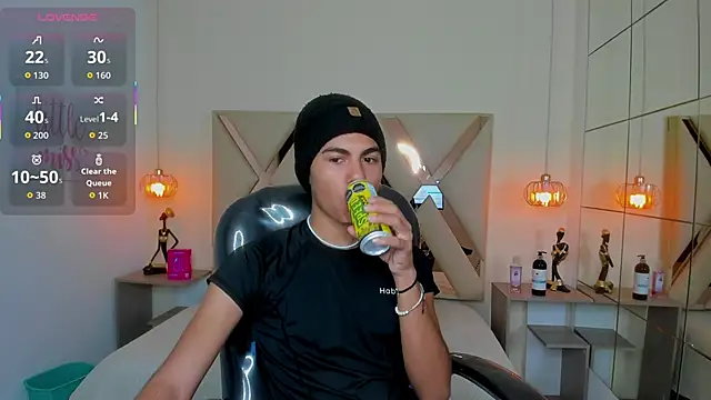 Anyelo Twink online show from May 30, 4:19 am