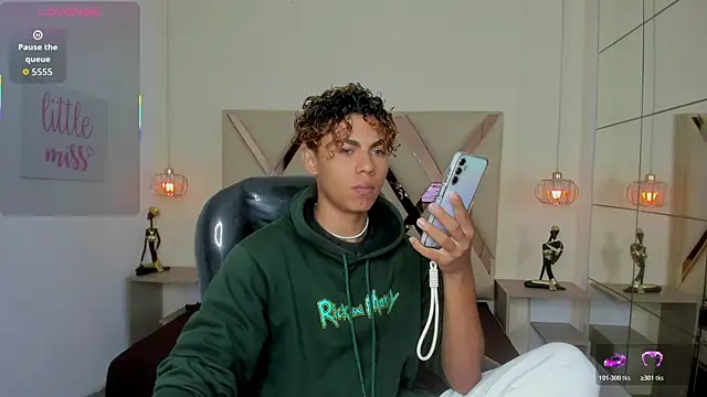 Anyelo Twink online show from April 14, 4:17 am