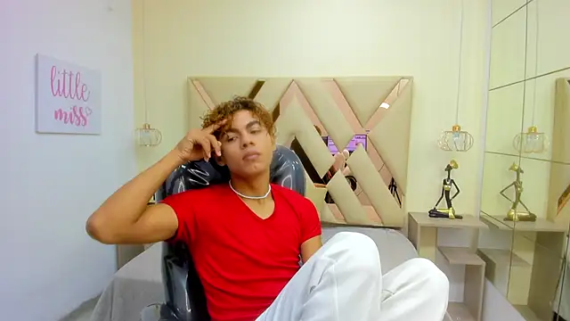 Anyelo Twink online show from February 19, 8:06 pm