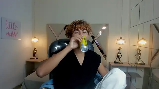 Anyelo Twink online show from March 13, 9:20 pm