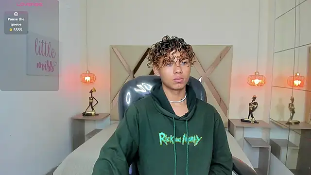 Anyelo Twink online show from April 25, 4:04 am