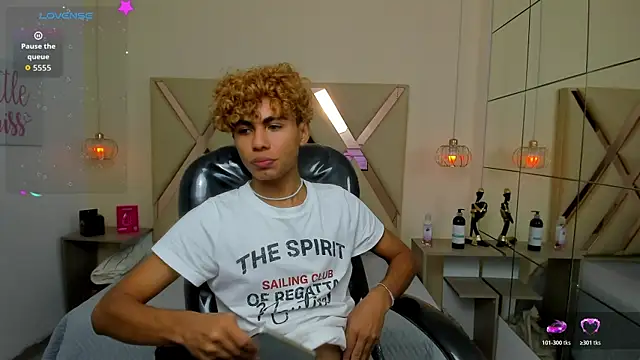 Snapshot of Anyelo_Twink chatting on July 21, 3:52 am Anyelo Twink online show from July 21, 3:52 am