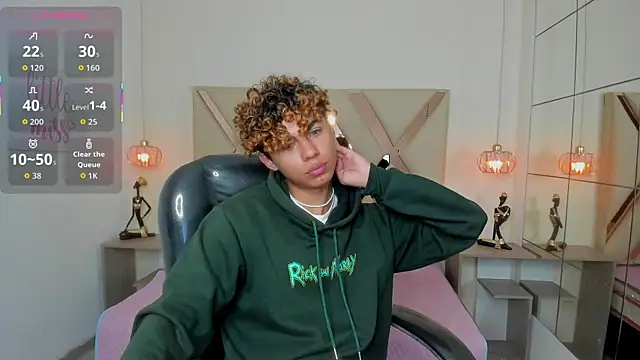Anyelo Twink online show from May 20, 4:42 am