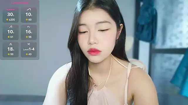 Snapshot of -XiaoYu-777 chatting on February 6, 7:37 am -XiaoYu-777 online show from February 6, 7:37 am