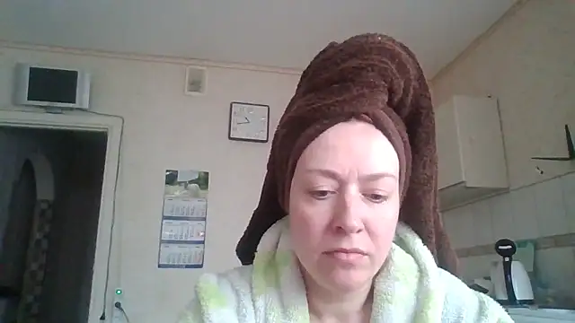 Fruittellalove online show from April 20, 7:44 am