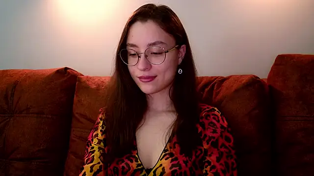 classy     online show from April 16, 1:23 pm