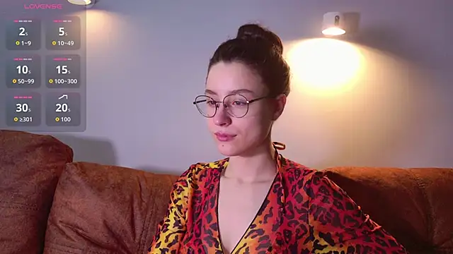 classy     online show from February 17, 2:03 pm