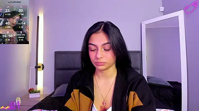 lilith petit  online show from March 7, 12:21 pm