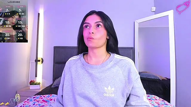 lilith petit  online show from March 6, 12:22 pm