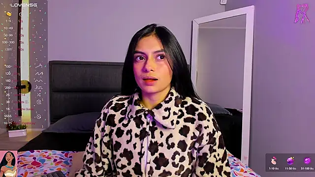 lilith petit  online show from March 12, 9:30 pm