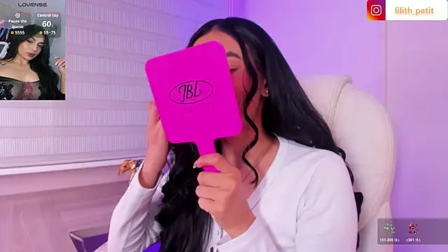 lilith petit  online show from April 13, 1:26 pm