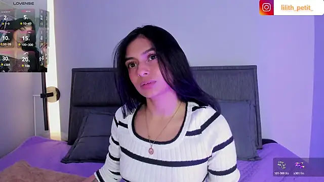 Snapshot of lilith_petit_ chatting on May 29, 1:06 pm lilith petit online show from May 29, 1:06 pm