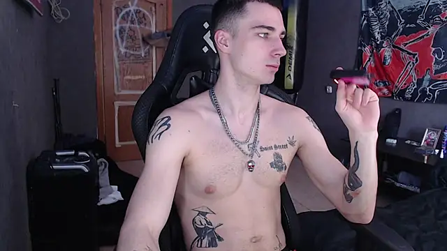 Jack loveeee online show from April 17, 8:06 am