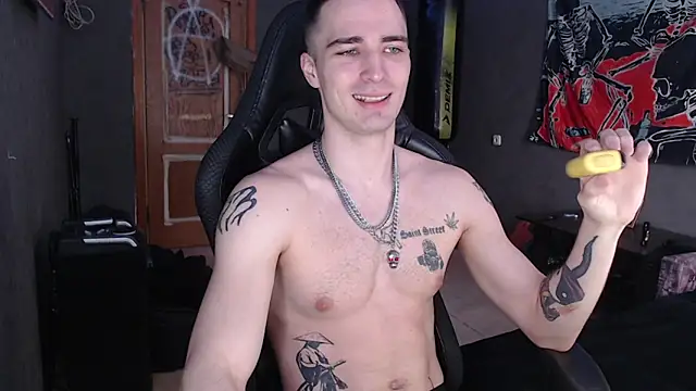 Jack loveeee online show from May 4, 7:33 am