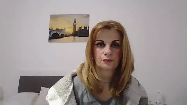 Clara1986 online show from April 5, 7:20 pm