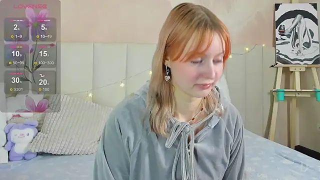 Snapshot of AdeleSilvy chatting on July 19, 1:58 am AdeleSilvy online show from July 19, 1:58 am
