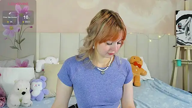 Snapshot of AdeleSilvy chatting on July 9, 1:50 am AdeleSilvy online show from July 9, 1:50 am