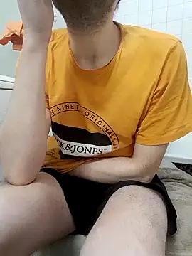 80julien online show from February 25, 1:33 pm