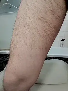 80julien online show from March 17, 7:17 pm