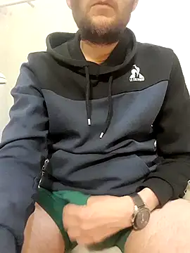 80julien online show from March 26, 10:29 pm