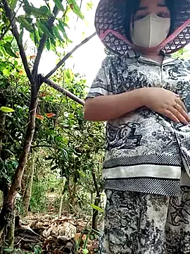 EnzxMoon02 online show from January 13, 4:27 am