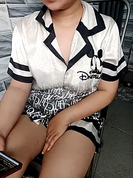 EnzxMoon02 online show from May 7, 11:35 am