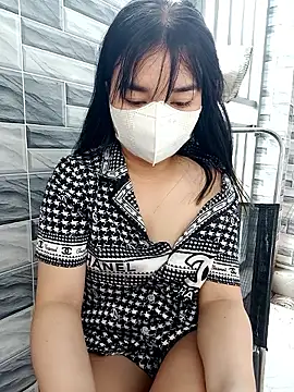 EnzxMoon02 online show from April 20, 5:43 am