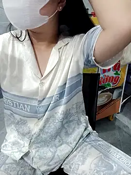 EnzxMoon02 online show from March 17, 4:04 am