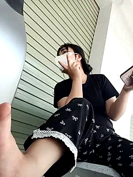 EnzxMoon02 online show from March 13, 2:27 am