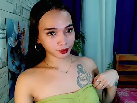Snapshot of marishkafox69 chatting on June 16, 3:45 pm marishkafox69 online show from June 16, 3:45 pm