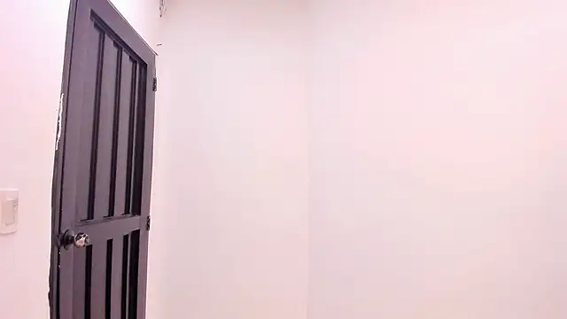 passion black online show from February 10, 7:02 pm