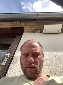 Hamsterdich online show from May 17, 1:55 pm