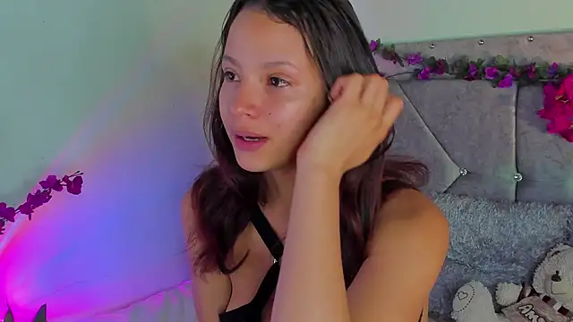 Britanny77 online show from March 20, 3:13 pm