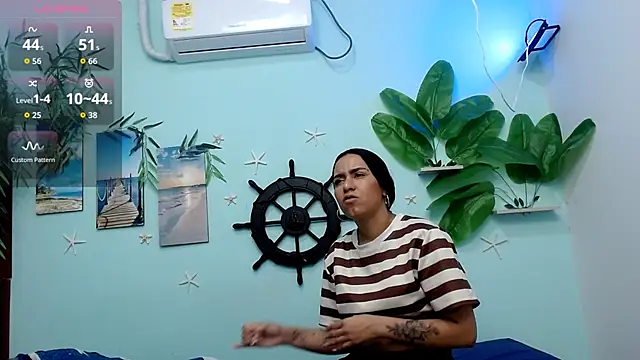 Snapshot of lucerodelamanana343 chatting on February 25, 7:25 pm lucerodelamanana343 online show from February 25, 7:25 pm