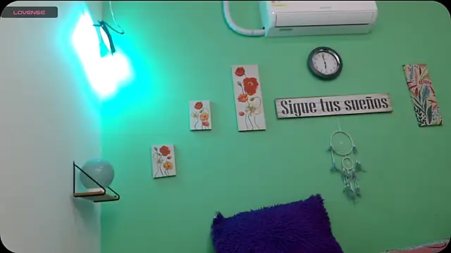 Snapshot of lucerodelamanana343 chatting on April 20, 7:37 pm lucerodelamanana343 online show from April 20, 7:37 pm