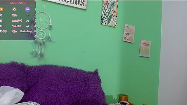 Snapshot of lucerodelamanana343 chatting on July 10, 8:42 pm lucerodelamanana343 online show from July 10, 8:42 pm