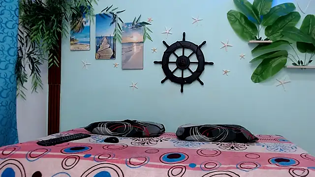 Snapshot of lucerodelamanana343 chatting on February 19, 5:43 pm lucerodelamanana343 online show from February 19, 5:43 pm