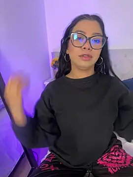 Little Lexyy online show from May 28, 5:37 am