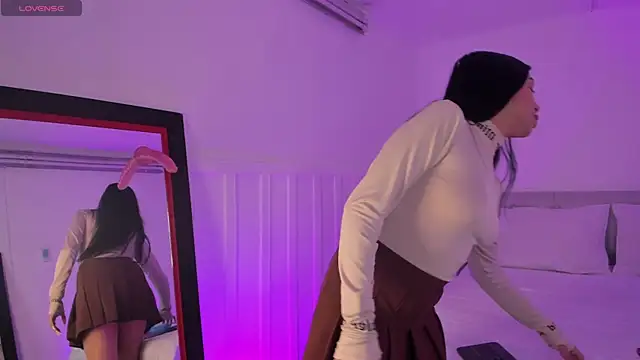 Little Lexyy online show from February 19, 3:14 am