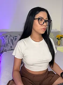 Little Lexyy online show from May 30, 5:14 am