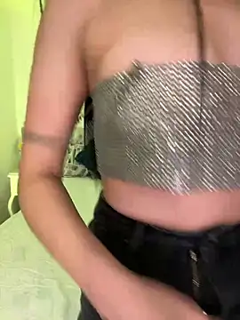 Little Lexyy online show from June 7, 5:12 am