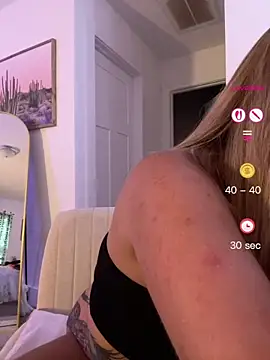 FoxyMillie online show from June 5, 12:37 am