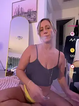 FoxyMillie online show from July 25, 12:51 am